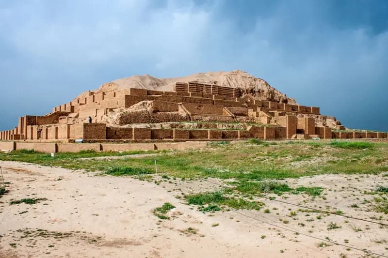 صدور سند تک‌برگ ۵۴۰ هکتار از اراضی چغازنبیل به نام دولت