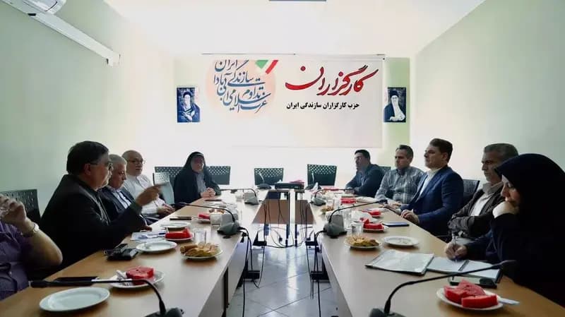 زینی‌وند: برخی از قوانین انتخابات و احزاب نیازمند بازنگری است