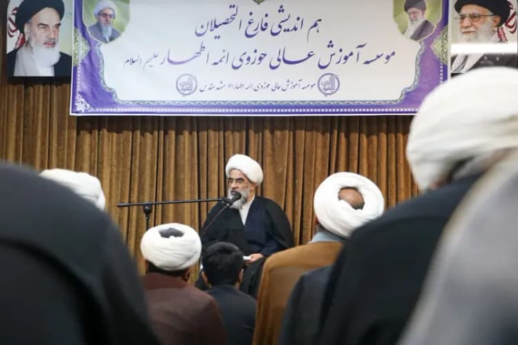 جمهوری اسلامی: حرف‌های قاسمیان در مکه دروغ است