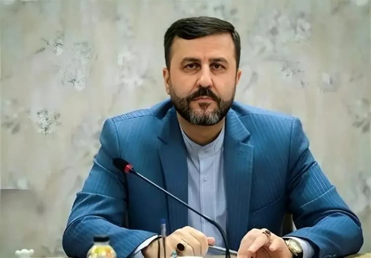 پزشکیان: اگر دانشگاه‌ها بتوانند طرحی ارائه دهند که موجب کاهش ۲۰ درصدی مصرف انرژی شود، دولت آماده است مابه‌التفاوت آن را به دانشگاه‌ها پرداخت کند / امروز کشوری مثل ترکیه، با وجود آن که منابع آبی زیادی دارد و سدهای بزرگی ساخته، باز هم برنامه مقابله با خشکسالی دارد؛ اما ما که آب نداریم، چنین برنامه‌ای هم نداریم