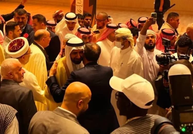 12 سلفی بامزه با حیوانات که شما را می‌خنداند