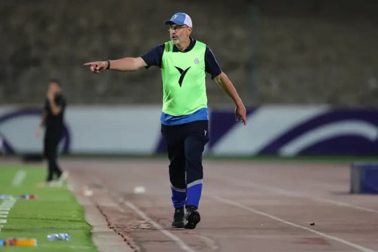 وینگر پرسپولیس راهی فولاد خوزستان شد