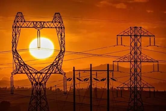 بخشی از ناترازی‌ها حاصل مدیریت‌های نادرست گذشته است