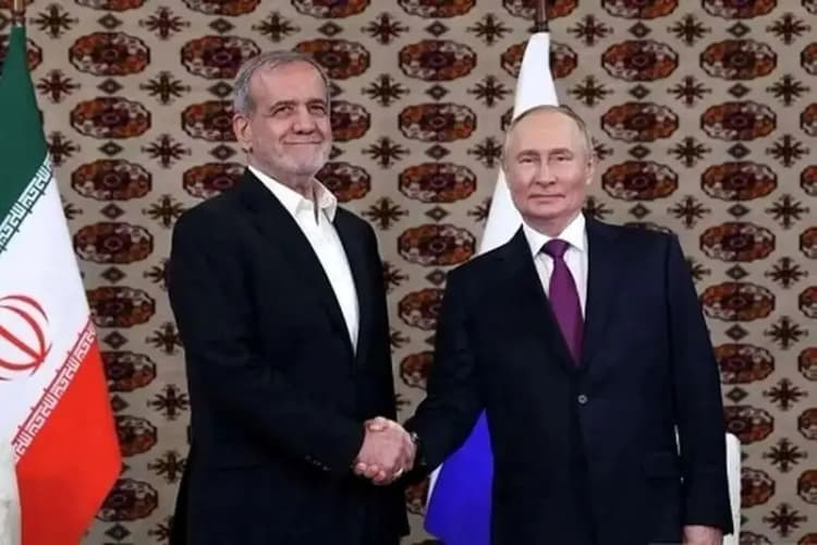 تنها راه برای نجات مذاکرات ایران و آمریکا از نگاه زیدآبادی/ تنها فرصت باقی‌مانده سفر پوتین به تهران با قصد میانجی‌گری است