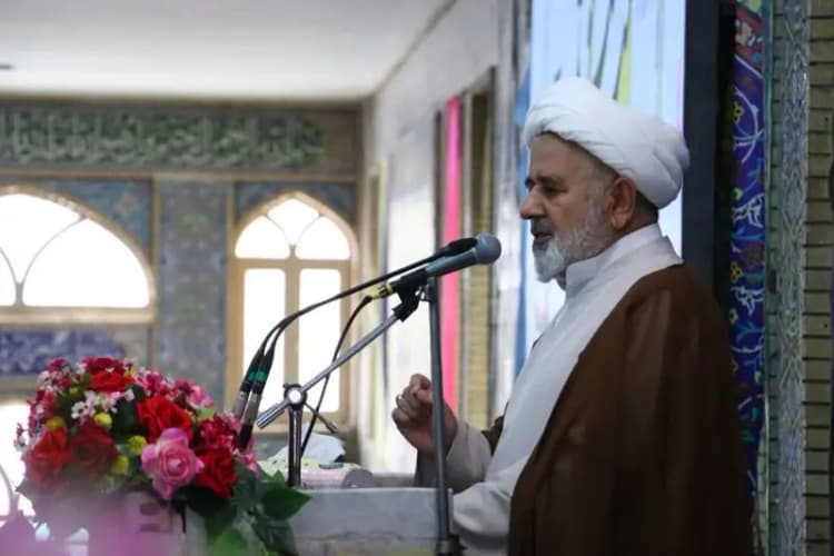آتش‌سوزی در نیزارهای تالاب شادگان بر اثر صید غیرمجاز با شوکر برقی