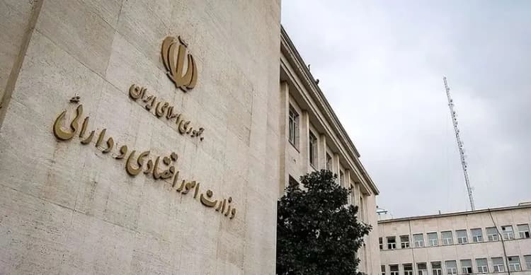 تقاضای عذرخواهی بابت اتفاق خبرساز میدان ونک