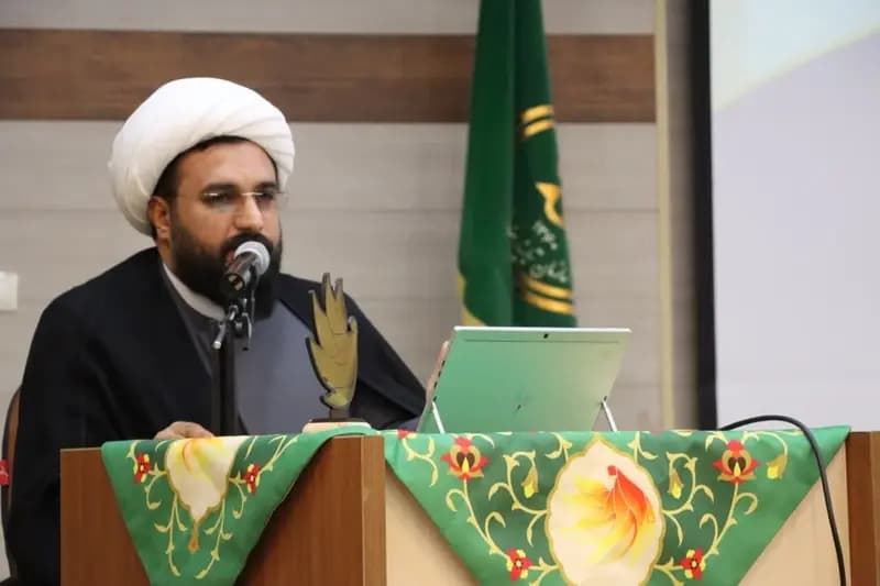 زنان مجاهد در میدان‌های فرهنگی و اجتماعی هستند