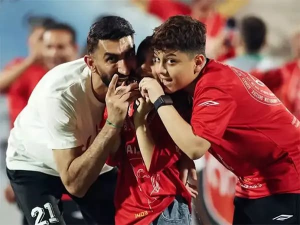 پسر بیرانوند در جشن قهرمانی گم شد!
