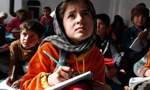 مدارس سنگی و کانکسی تا مهر برچیده می‌شوند