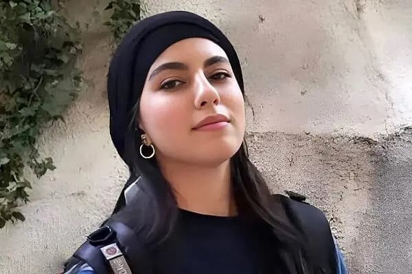 زنی که به سندرم لهجه خارجی مبتلا شد