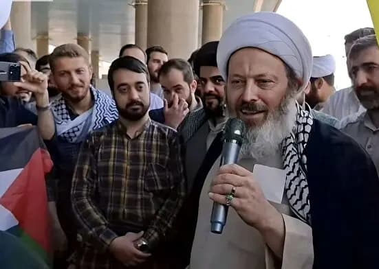 ایران خواستار توضیح رسمی دولت اتریش شد