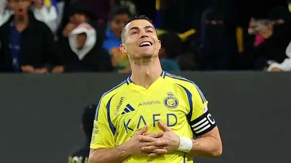 رونالدو با بمبی جدید: انتقال از النصر به غول فوتبال برزیل!