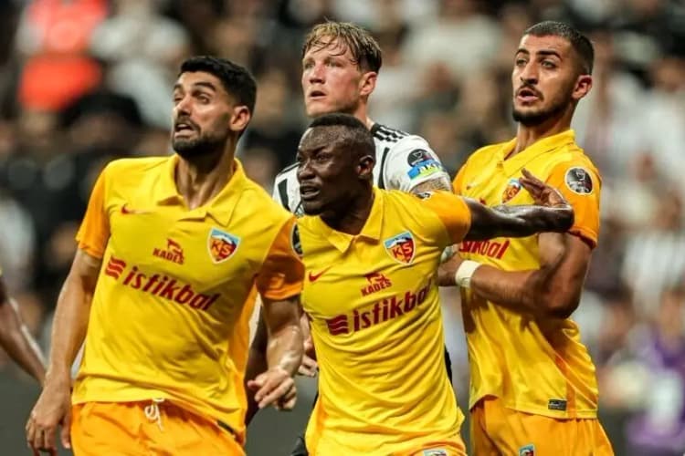 شروط الهلال برای جذب رونالدو اعلام شد