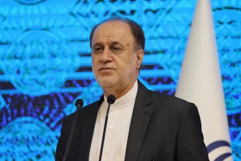 سردار سلیمانی و سیدحسن‌ نصرالله قله‌های افتخار مقاومت‌اند