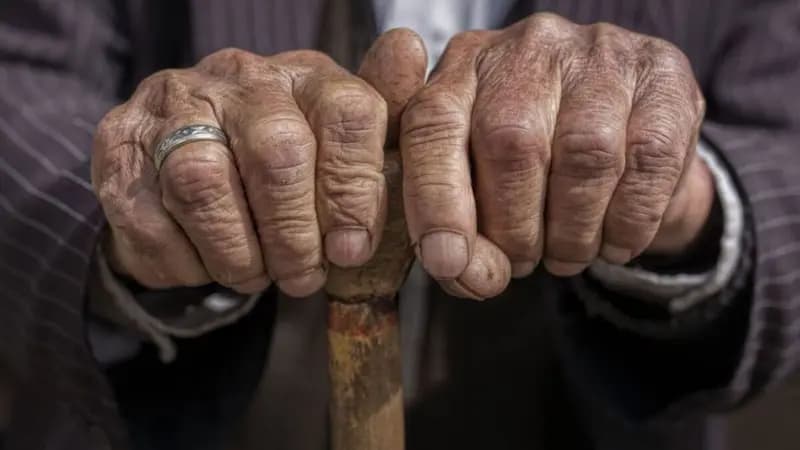 دبیر شورای ملی سالمندان: ۱۰ میلیون و ۲۰۰ هزار سالمند در کشور شناسایی شده‌اند که حدود ۶۰ درصد این افراد را زنان تشکیل می‌دهند