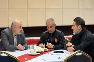 دقیقی سرمربی پیکان شد