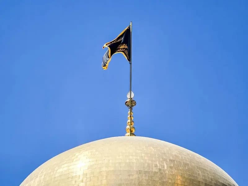 سیاهپوشی حرم مطهر رضوی در آستانه شهادت امام محمد باقر(ع)