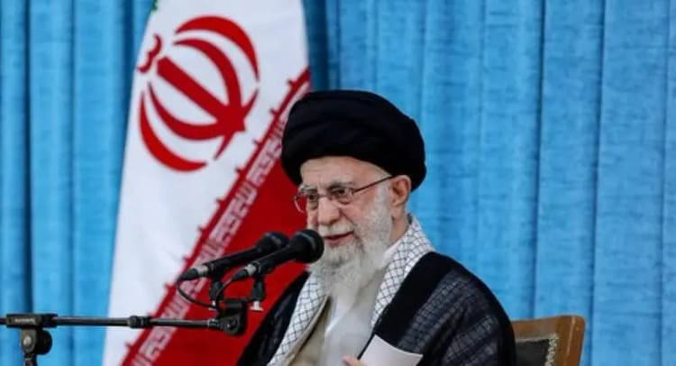 علم الهدی: مساله توسعه فحشا یک مصیبت برای جامعه است/ تأکید می‌کنم مساله حجاب در جامعه مورد توجه جدی قرار بگیرد