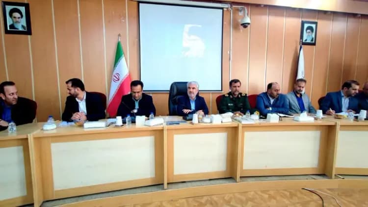 رشت با افزایش دستفروشان با چالش ساماندهی شهری مواجه است