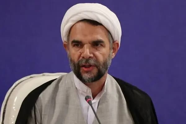 پرسش و اطلاع مردم از اقدامات و فعالیت‌های مسئولان جز حقوق آنها است