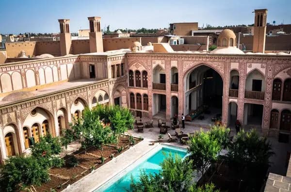 توضیح سخنگوی کمیسیون حقوقی مجلس درباره بند قانونی پرداخت دیه جهت اعدام قاتل مرحومه الهه حسین‌ نژاد/ ویدئو