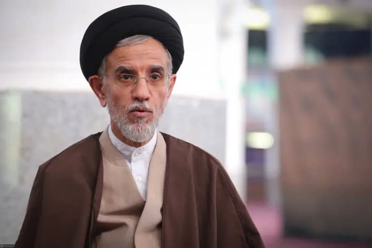 شهردار کرمان : مجوز اصلاح نمای ساختمان رایگان صادر می‌شود