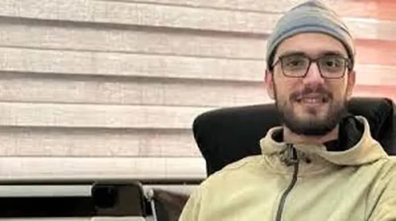 جوان مداحی که هزاران فرمانده حزب‌الله را به کام مرگ کشاند
