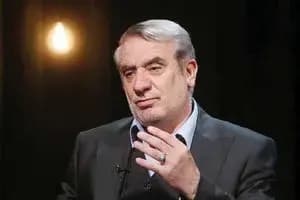 انتقاد تند «فرهیختگان» از ورود میکروبلاگر‌ها به انتخابات هیات رئیسه | استاد‌های خودخوانده از جان مجلس چه می‌خواهند؟