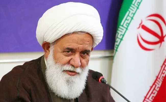 عرفه و عید قربان دو گام اساسی برای رسیدن به اوج غدیر