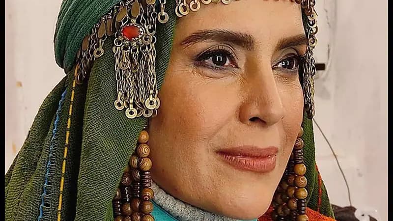 فیلم آواز پر قدرت محمد معتمدی با همراهی  نازنین فراهانی  / بگشایند در را عشق بگوید که منم که منم +  موزیک ویدیو