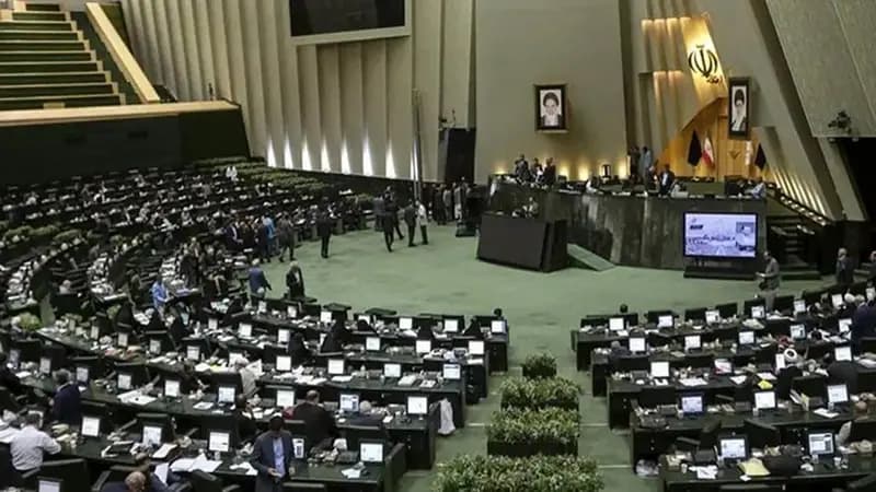کلیات طرح ملی هوش مصنوعی رای آورد/ موافقان و مخالفان طرح ملی هوش مصنوعی چه گفتند؟