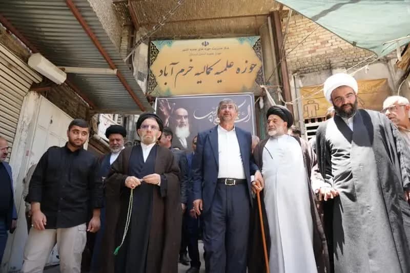 امام خمینی (ره) صدای بیداری ملت‌ها بود