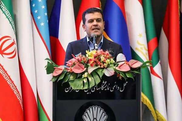 ماشین حساب لمسی ساعت ژاپنی 40 سال پیش(فیلم)