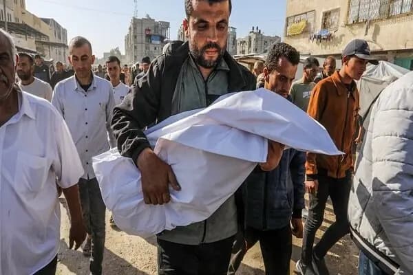 اورژانس غزه: صهیونیست‌ها مانع از کمک به مجروحان جنایت رفح می‌شوند