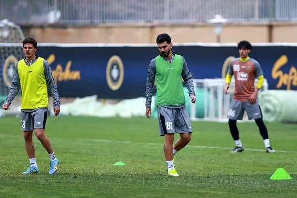 چِک پرسپولیس در جیب ستاره سپاهان