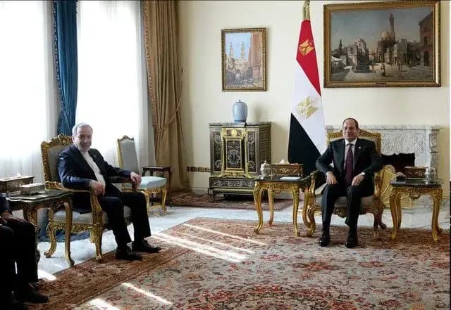 روایت یک تحلیل‌گر از پشت‌پرده سفر عراقچی به مصر و دیدار با گروسی