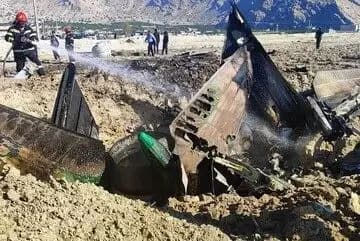 فرود عجیب و قدرتمند C130 آمریکایی در شن و ماسه