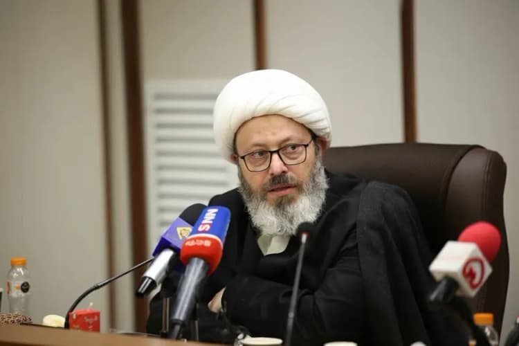 جوانان ایران پشتیبان نیروهای مسلح در دفاع از کشور هستند