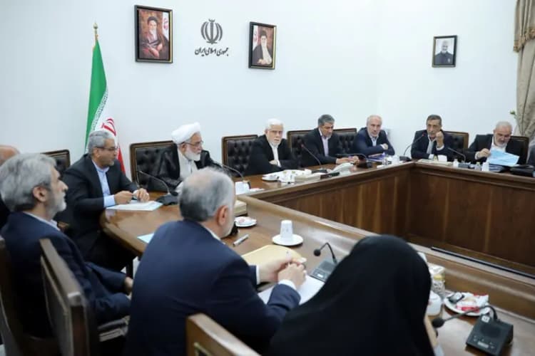 مجلس حواشی تیم دو و میدانی در کره جنوبی را بررسی می‌کند