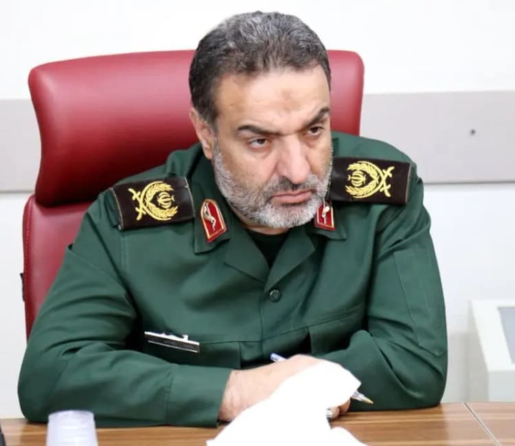 توصیه علی مطهری: لازم است ایران روی مسئله حق غنی سازی پافشاری داشته باشد/ غربی ها می‌خواهند دست ما را ببندند