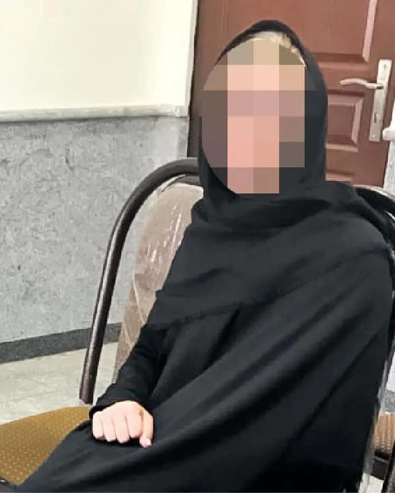 یک زن با مدرک علوم سیاسی جراحی زیبایی می‌کرد!