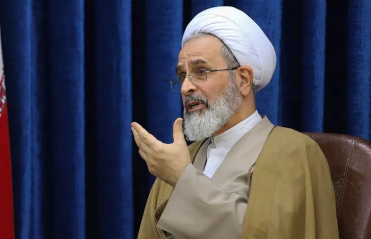 «جایزه ملی انرژی‌های تجدیدپذیر» به شهرداری اصفهان رسید