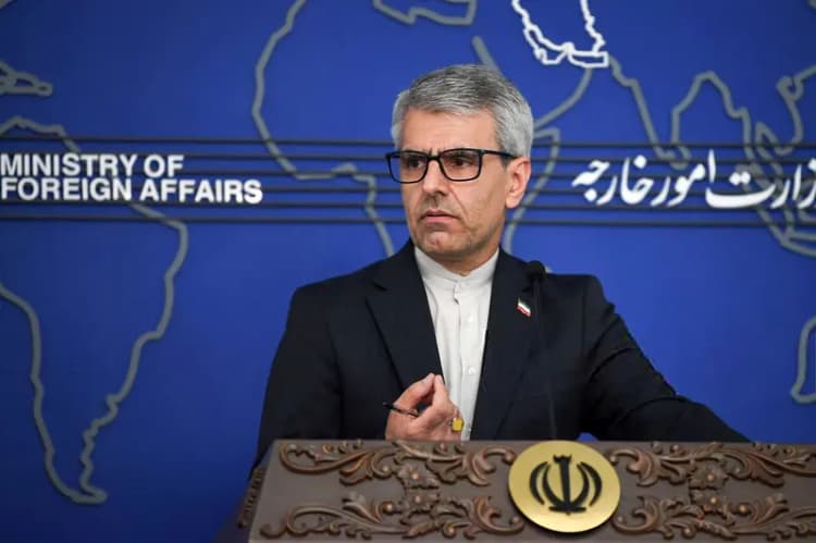 دیدار اعضای فراکسیون زنان مجلس با خانواده «الهه حسین‌نژاد»
