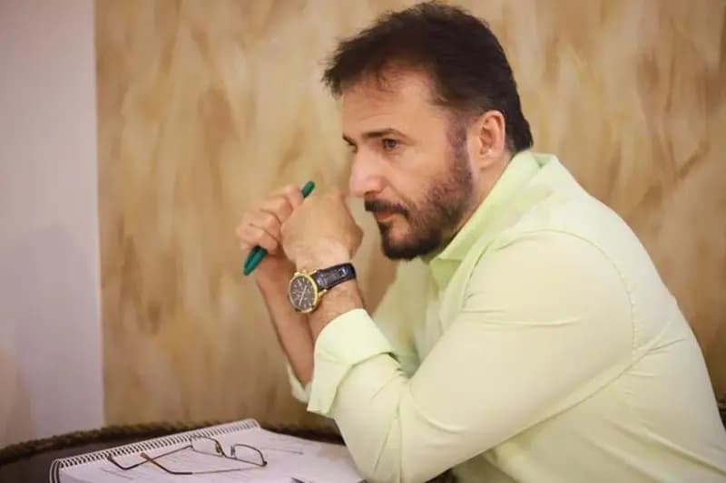 ببینید| درگیری لفظی سید جواد هاشمی با مدیر شبکه کودک