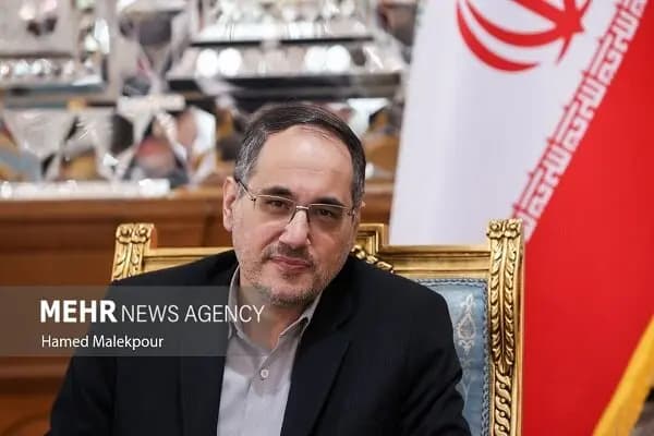 نائینی: ساختار فرهنگی موجود پاسخگوی مقابله با جنگ نرم نیست