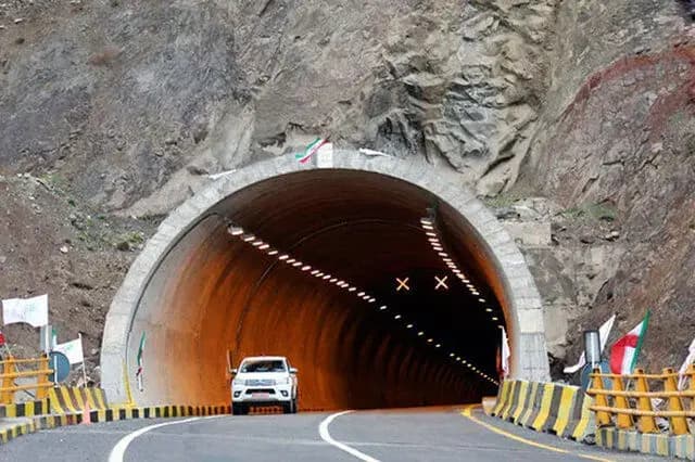 اسیدپاشی و تیراندازی هوایی در شهرک دانشگاه