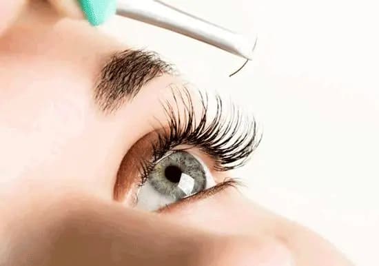 دوره آموزش اکستنشن مژه با مدرک فنی‌حرفه‌ای در آموزشگاه معتبر