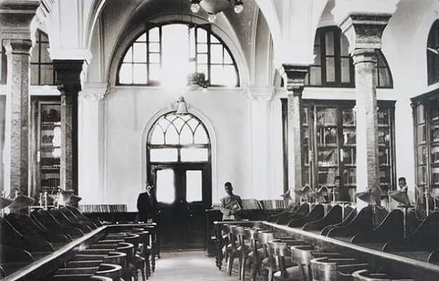 از حوضخانه مشروطه تا ساختمان ایران‌شناسی