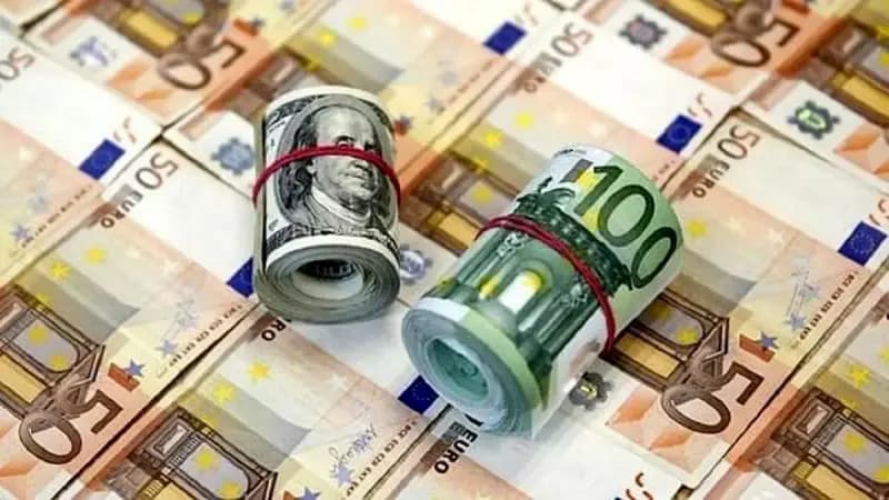 قیمت دلار توافقی یکشنبه 4 خرداد 1404 / حواله دلار ریخن