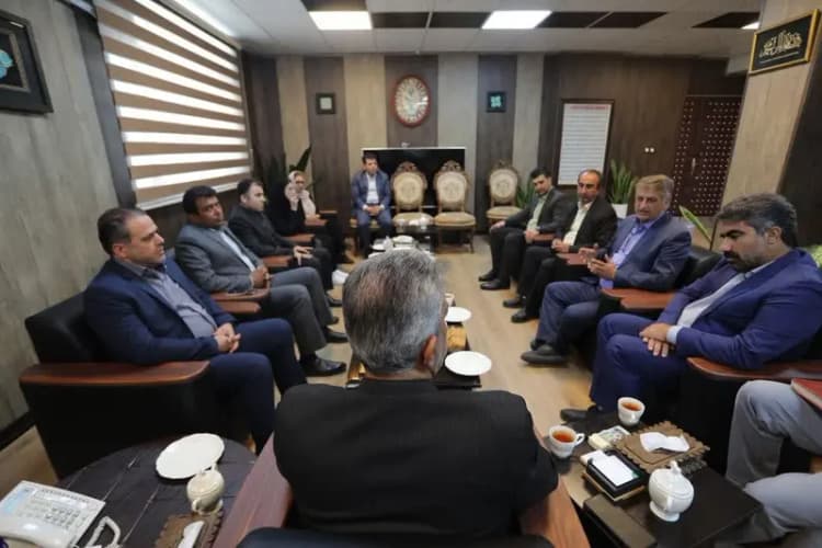 تجربه کارآفرینی و خودباوری دانشجویان شیرازی در بازدید از واحد صنعتی